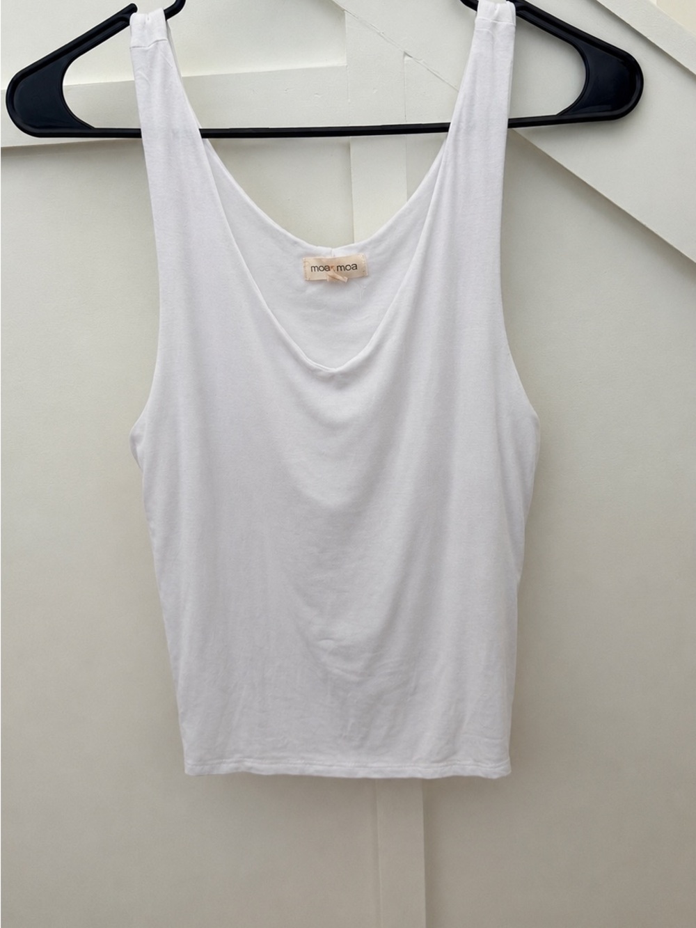 Moa Moa White Scoop Neck Tank double layered Top